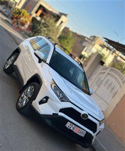 تويوتا راف 4